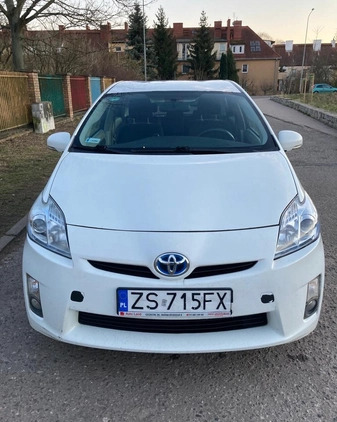 Toyota Prius cena 29900 przebieg: 340000, rok produkcji 2010 z Szczecin małe 56